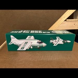 2021 Hess Truck Cargo Plane